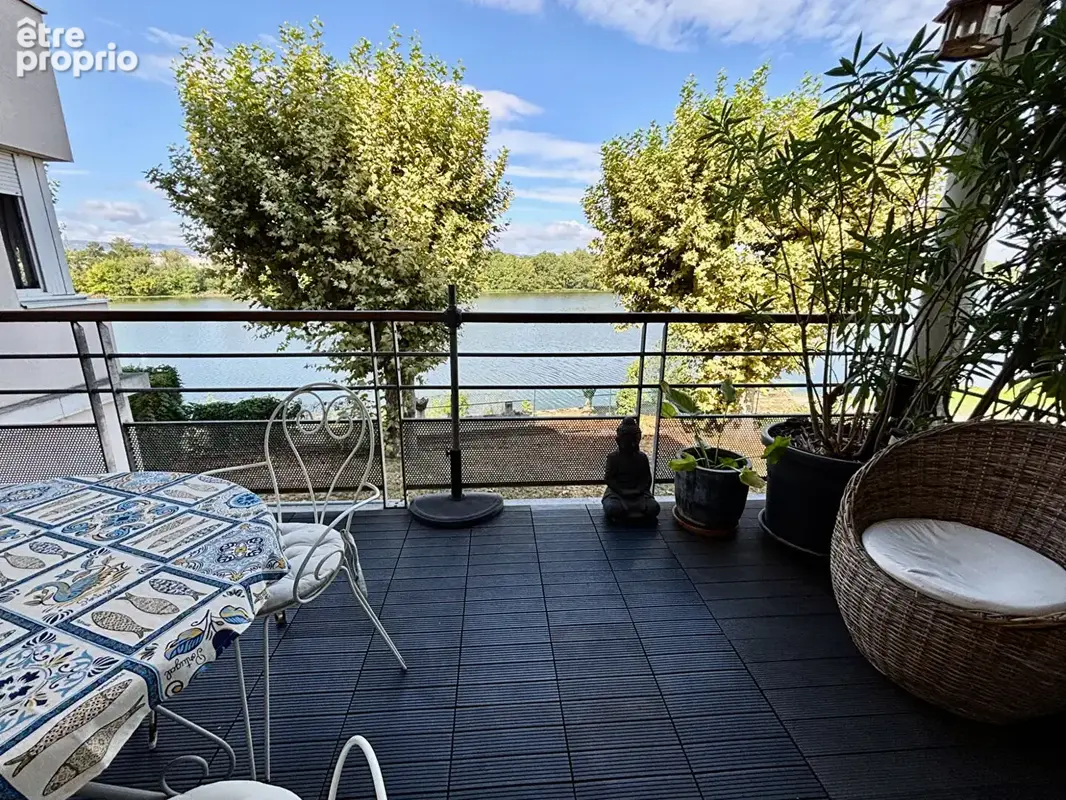 Appartement à JASSANS-RIOTTIER