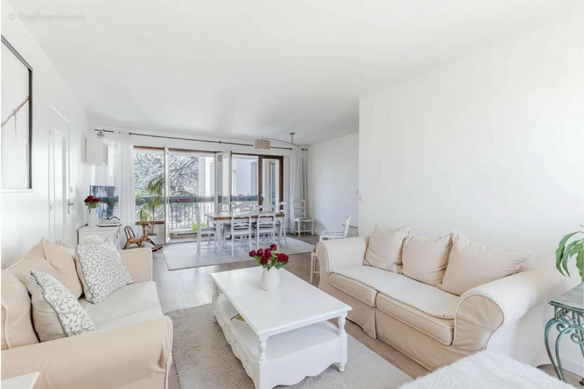 Appartement à BAGNEUX