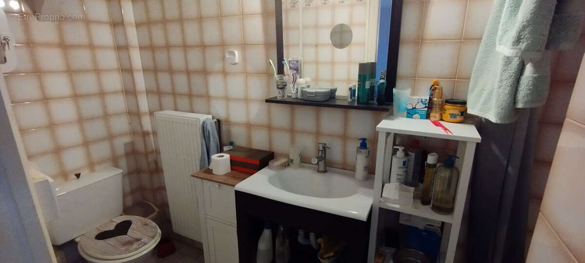 Maison à YZEURES-SUR-CREUSE