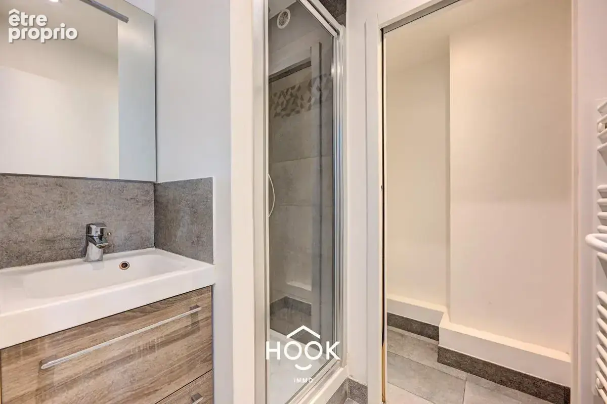 Paris 15ème - Croix Nivert  Beau 2 pièces de 40 m² en RDC – Habitation ou Profession libérale - photo 10
