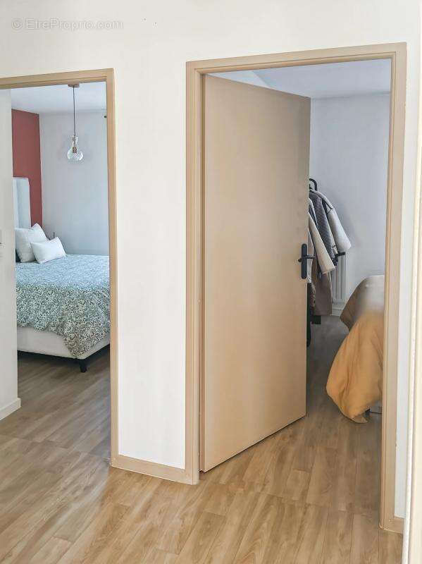 Appartement à ELANCOURT