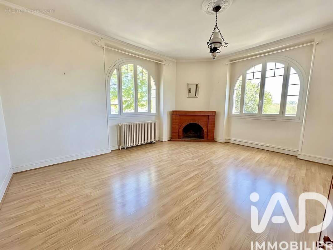 Maison 169 m² à Auch  - photo 2
