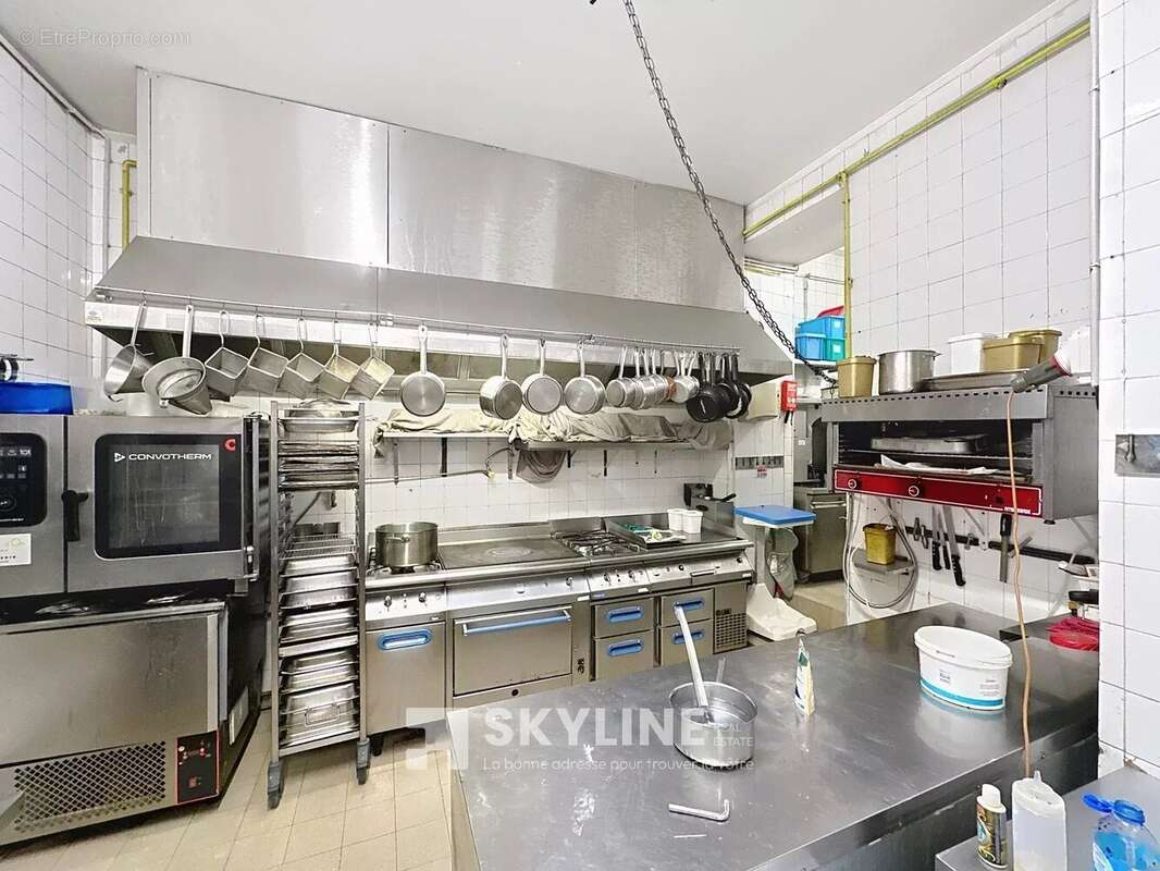 Commerce à MARSEILLE-2E