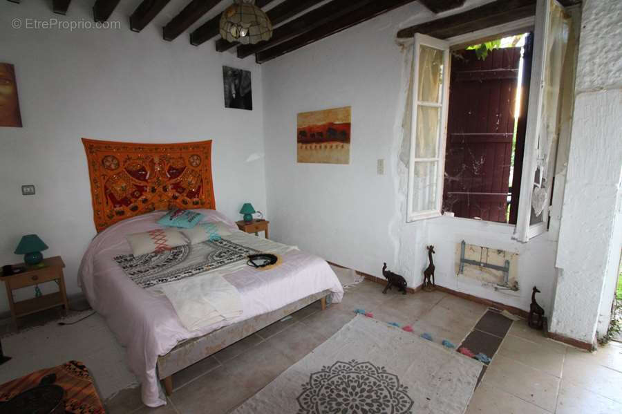 Maison à BRINON-SUR-BEUVRON