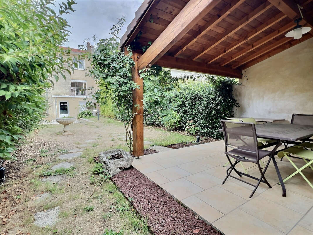 Maison à VILLENEUVE-SUR-LOT