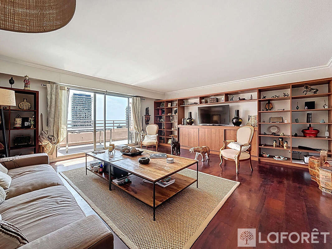 Appartement à BEAUSOLEIL