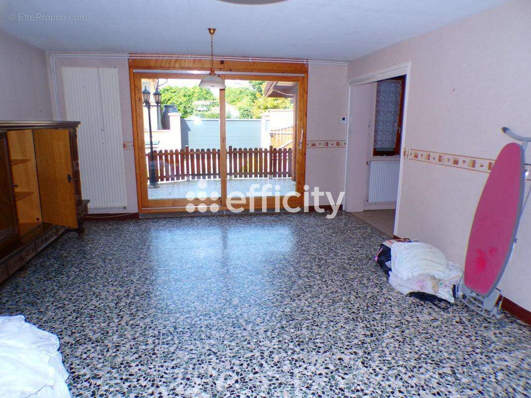 Maison à LES COTES-D'AREY