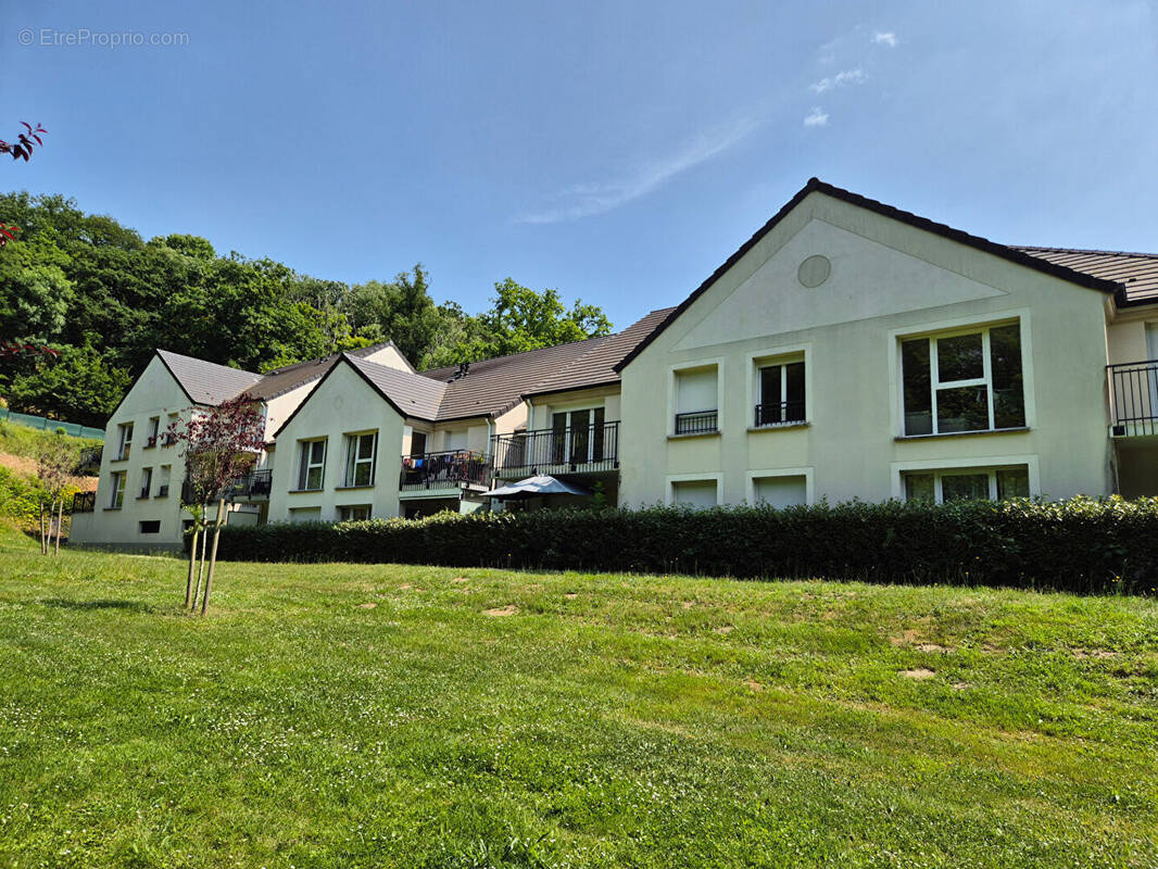 Appartement à ELANCOURT