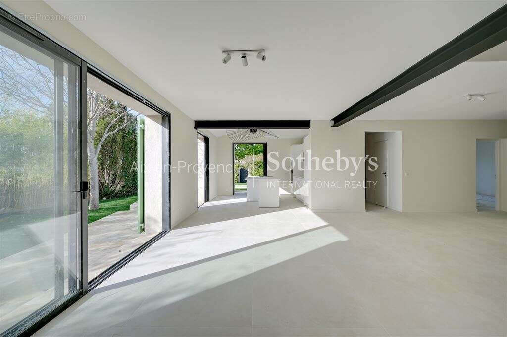 Maison à AIX-EN-PROVENCE