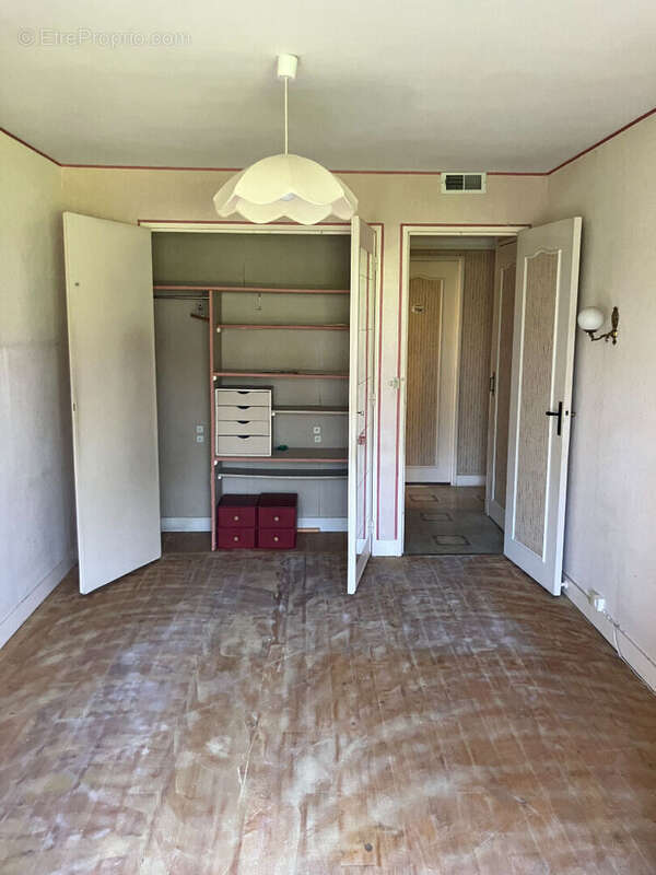 Appartement à SURESNES