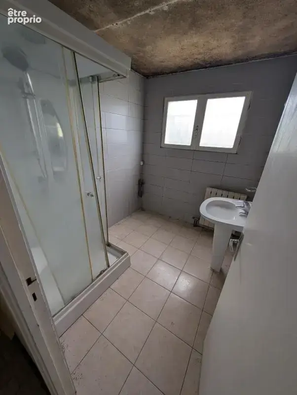POMEROL Maison en pierre 78 m² + garage 15 m² et jardin – 109 000 € - photo 8