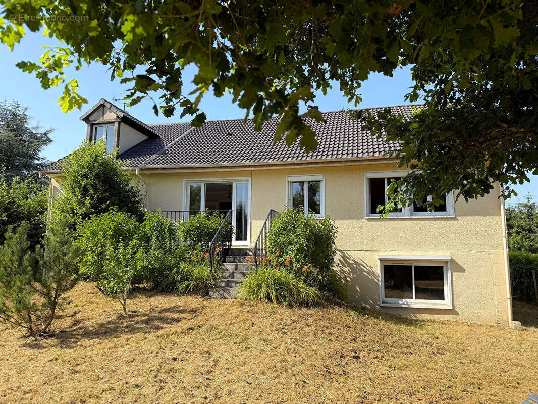 Maison à ORGERUS
