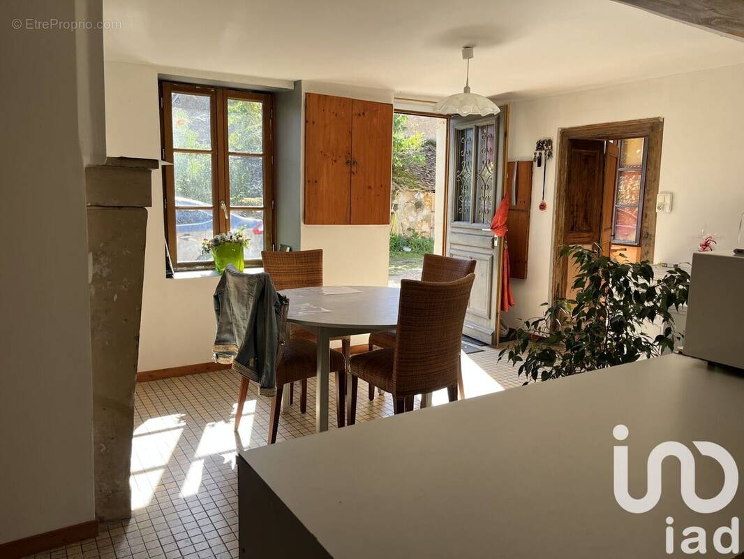 Photo 1 - Maison à BAZOUGES-SUR-LE-LOIR