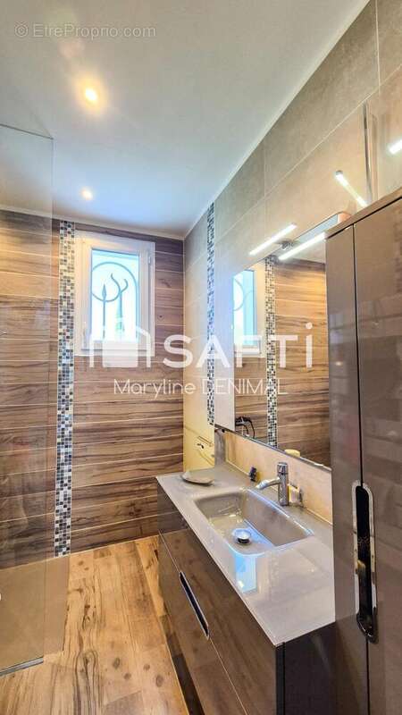 Photo 7 - Maison à SAINT-RAPHAEL