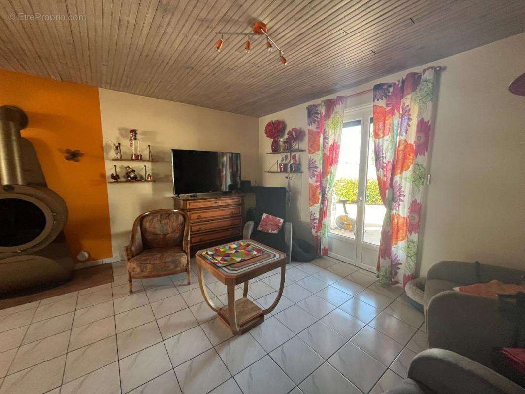 Maison à FEURS
