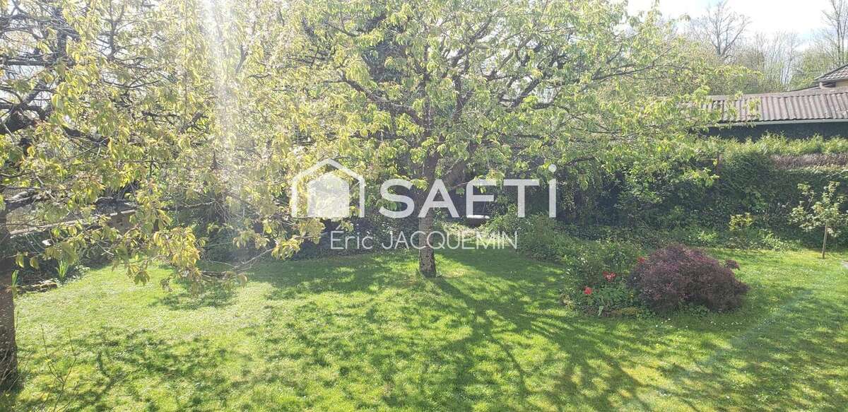 Maison 304 m² à Varennes-En-Argonne  - photo 7