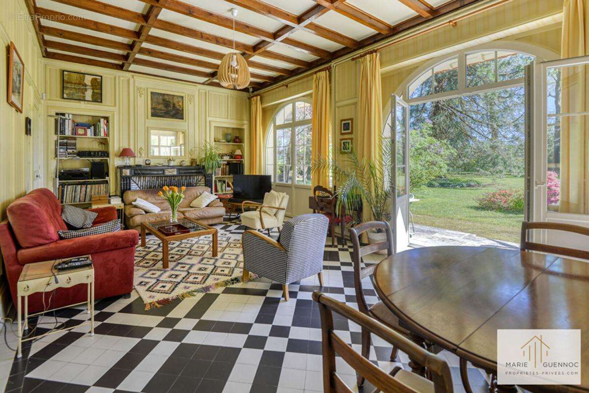 Maison à HAUTE-GOULAINE