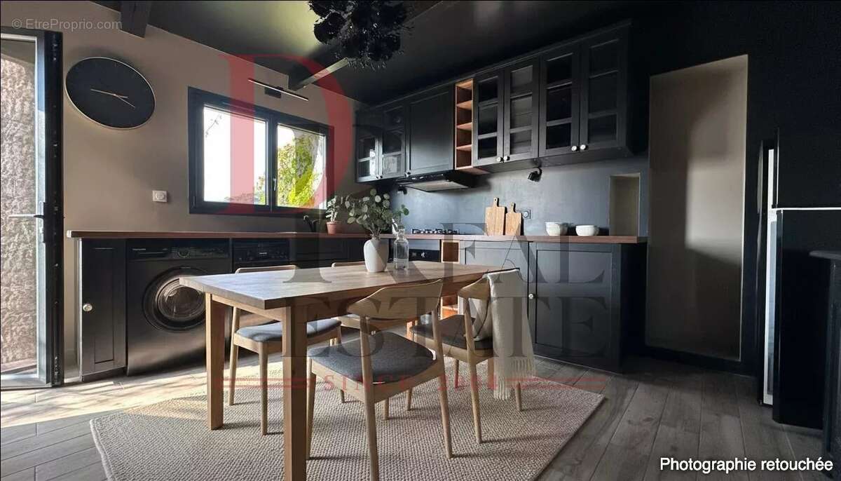 Appartement à LA TURBIE