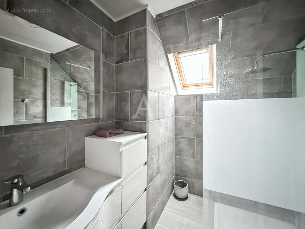 Maison à SAINT-HILAIRE