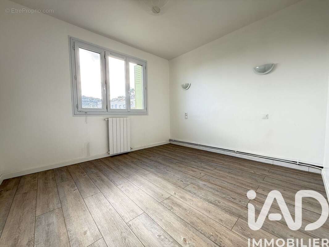 Photo 8 - Appartement à CLERMONT-L'HERAULT