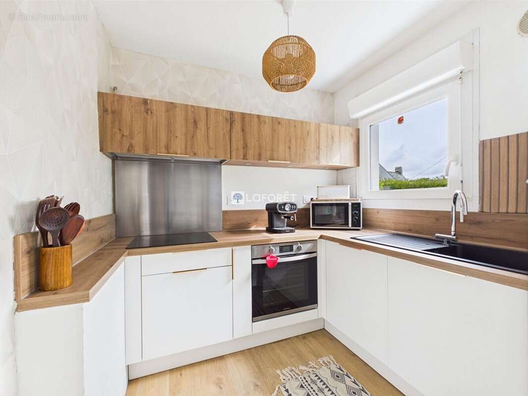 Maison à PLONEOUR-LANVERN