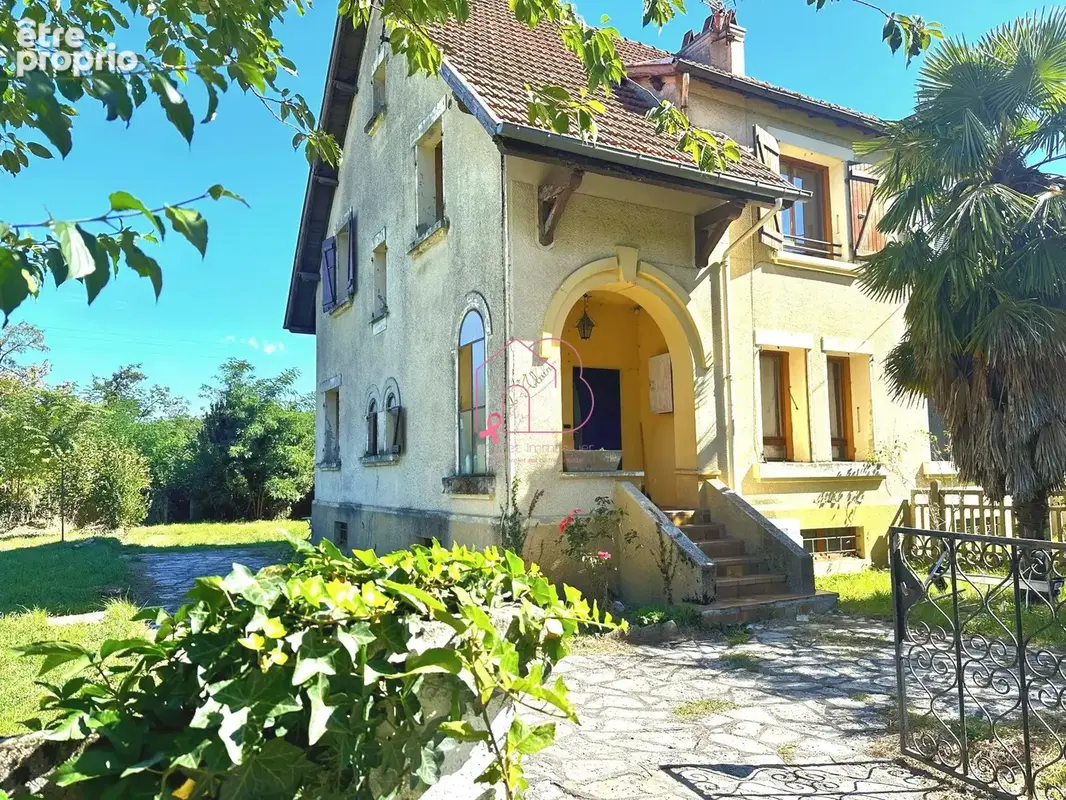 Maison à AUBIN