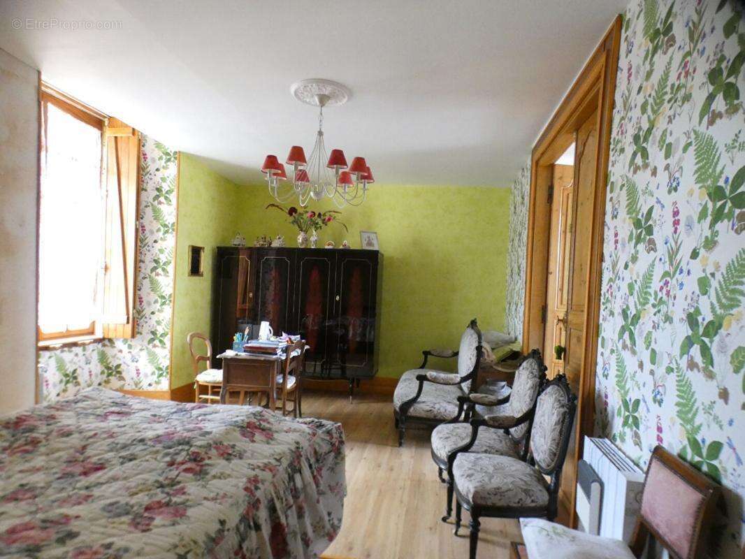 Authentique propriété de caractère du XIX? siècle - photo 9
