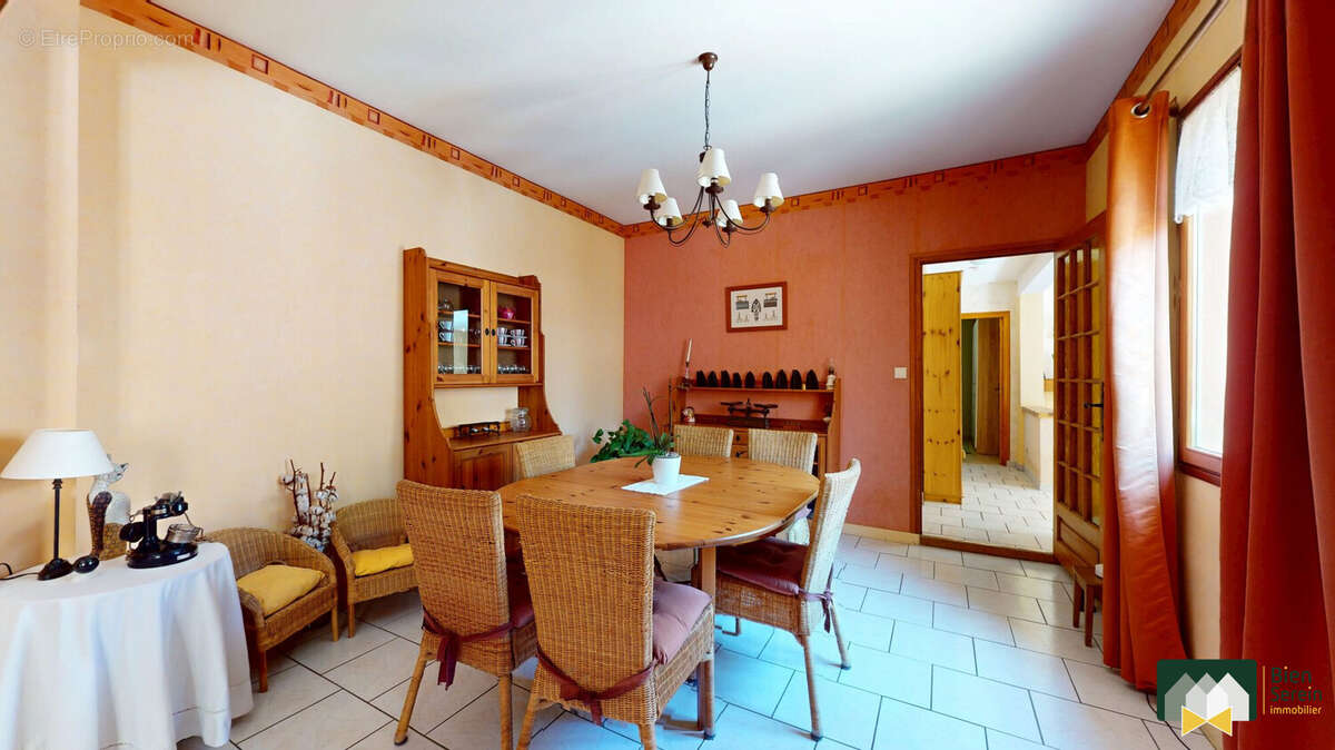 Maison 165 m² à Chartres  - photo 3
