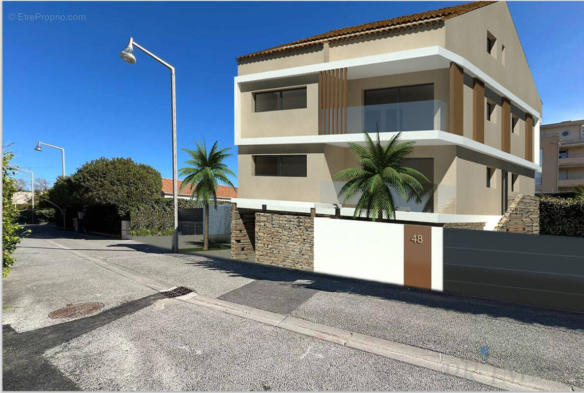 Appartement à FREJUS