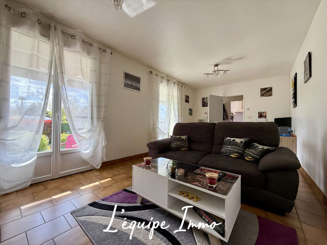 Maison à LOMBEZ