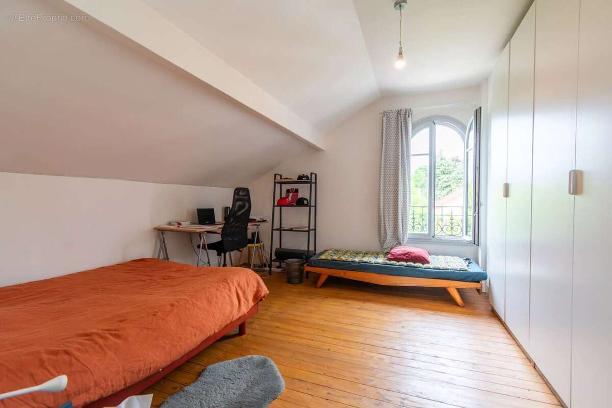 Maison à MONTMORENCY