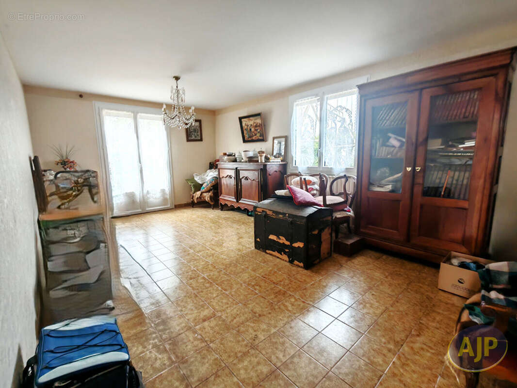 Maison à LE GAVRE