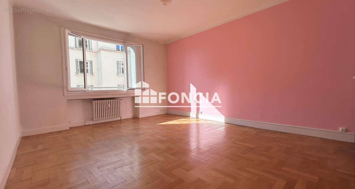 Appartement à LYON-4E