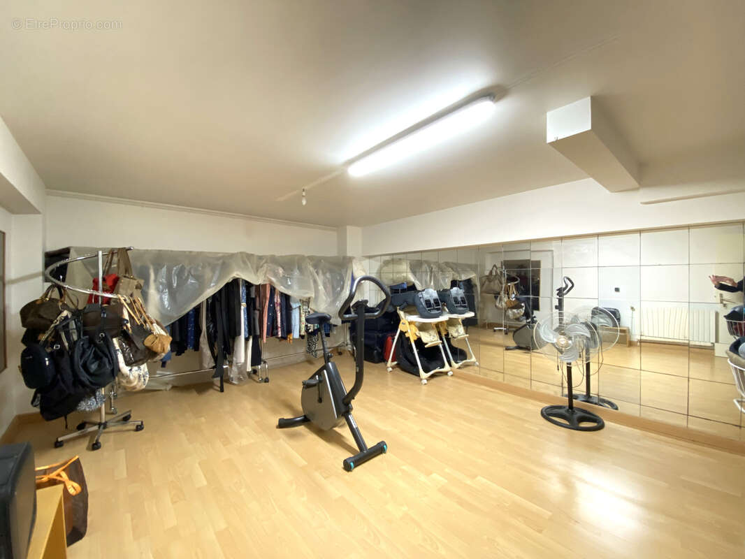 Maison à CHENNEVIERES-SUR-MARNE