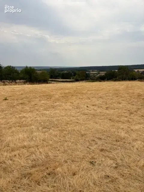 Terrain à GUEUGNON