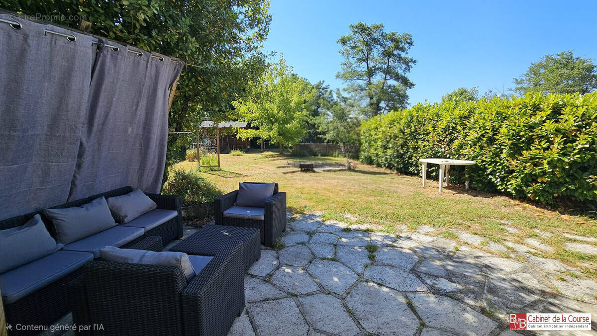 Maison à AMBARES-ET-LAGRAVE