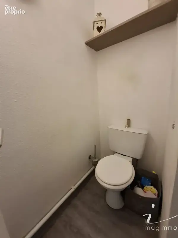 Dans une petite copropriété de 7 lots, découvrez cet appartement T4 de 90,17 m2 avec une vue exceptionnelle ! - photo 9