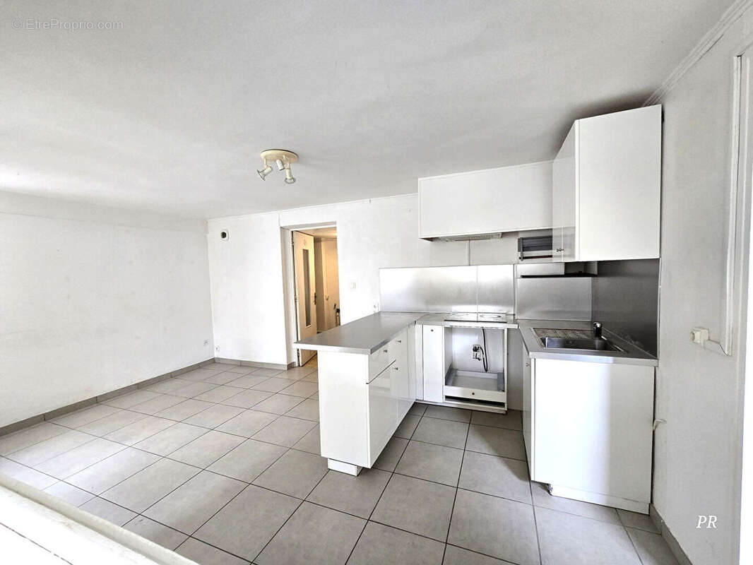 Appartement à CADOLIVE