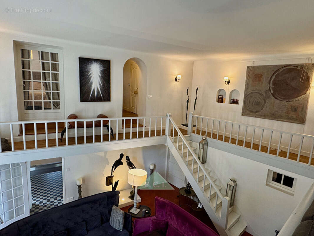 Maison à JUMEAUVILLE