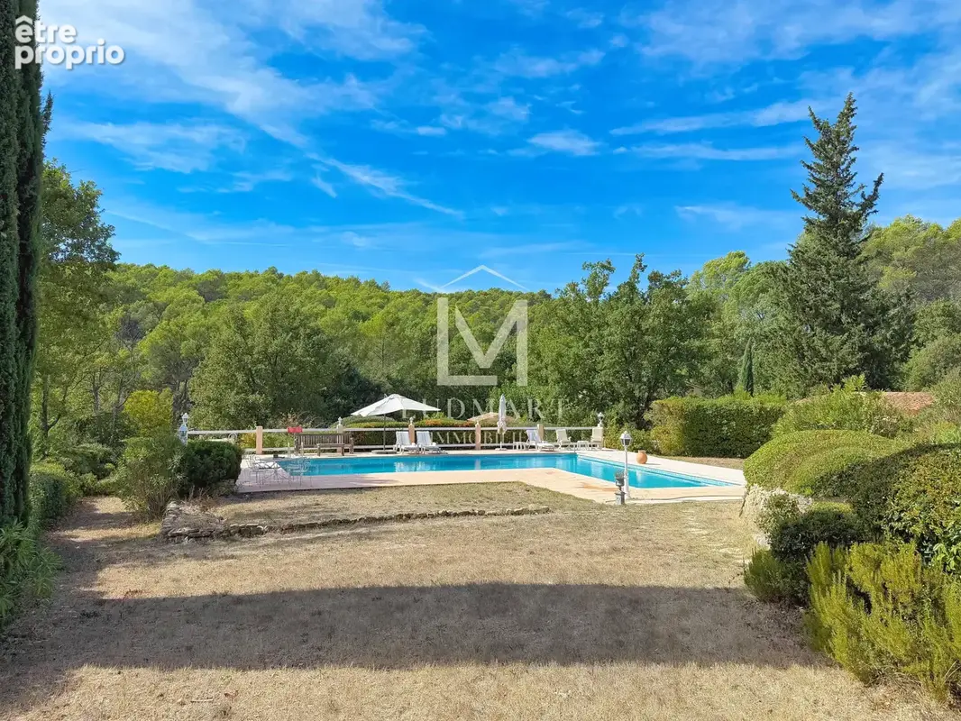 Propriété à vendre à Lorgues   225 m2 habitables, 5 chambres, maison d’amis, piscine et terrain de 4 000 m2 - photo 4