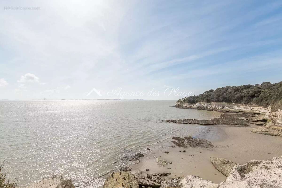 Maison à SAINT-GEORGES-DE-DIDONNE