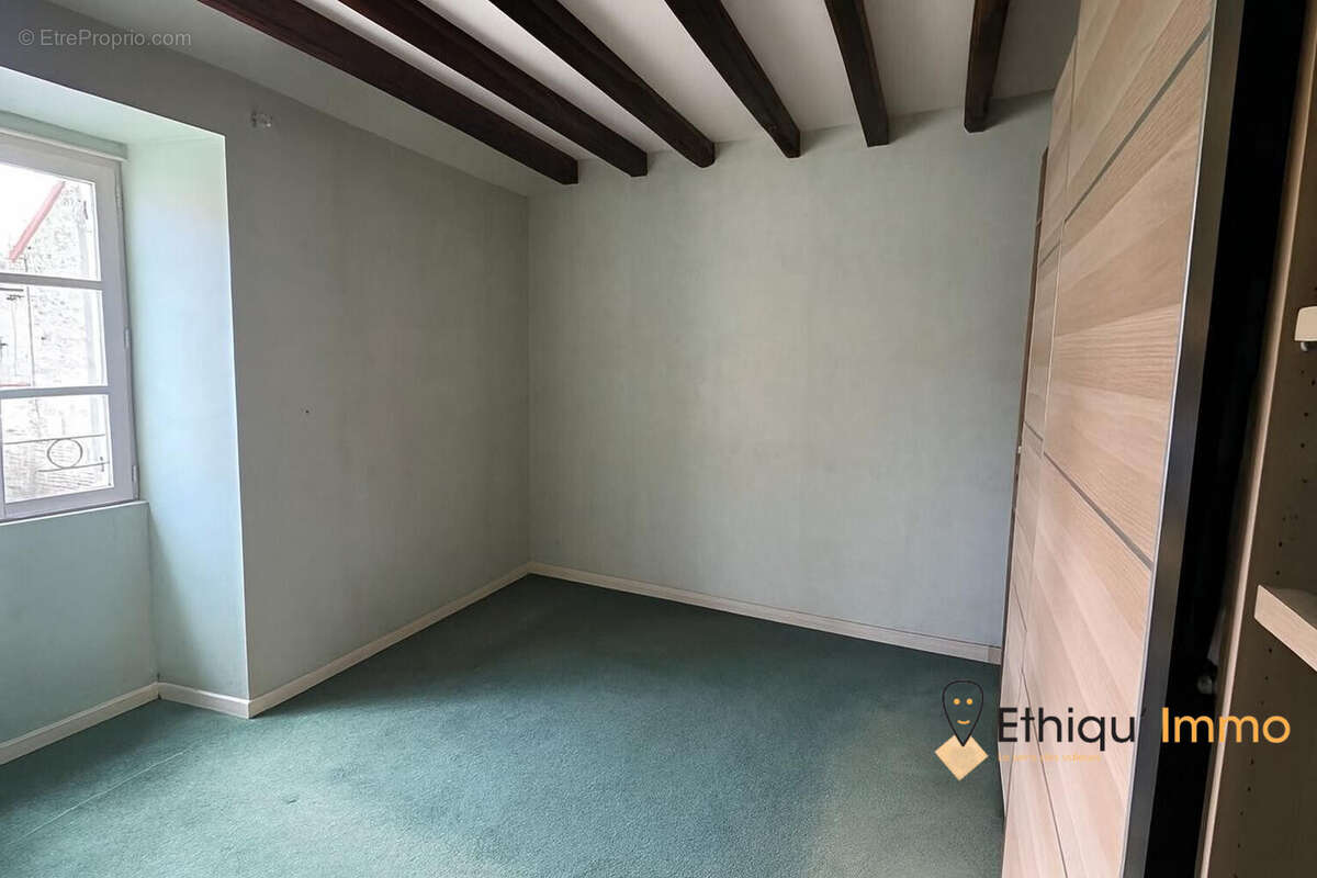 Maison à AUBEPIERRE-SUR-AUBE