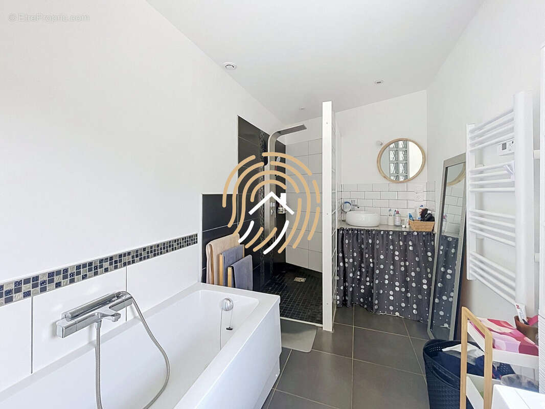 Maison 101 m² à Raimbeaucourt  - photo 6