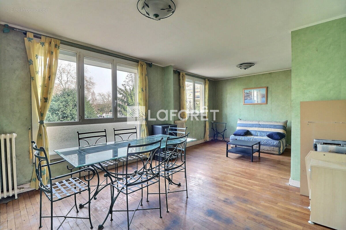 Appartement à RUEIL-MALMAISON