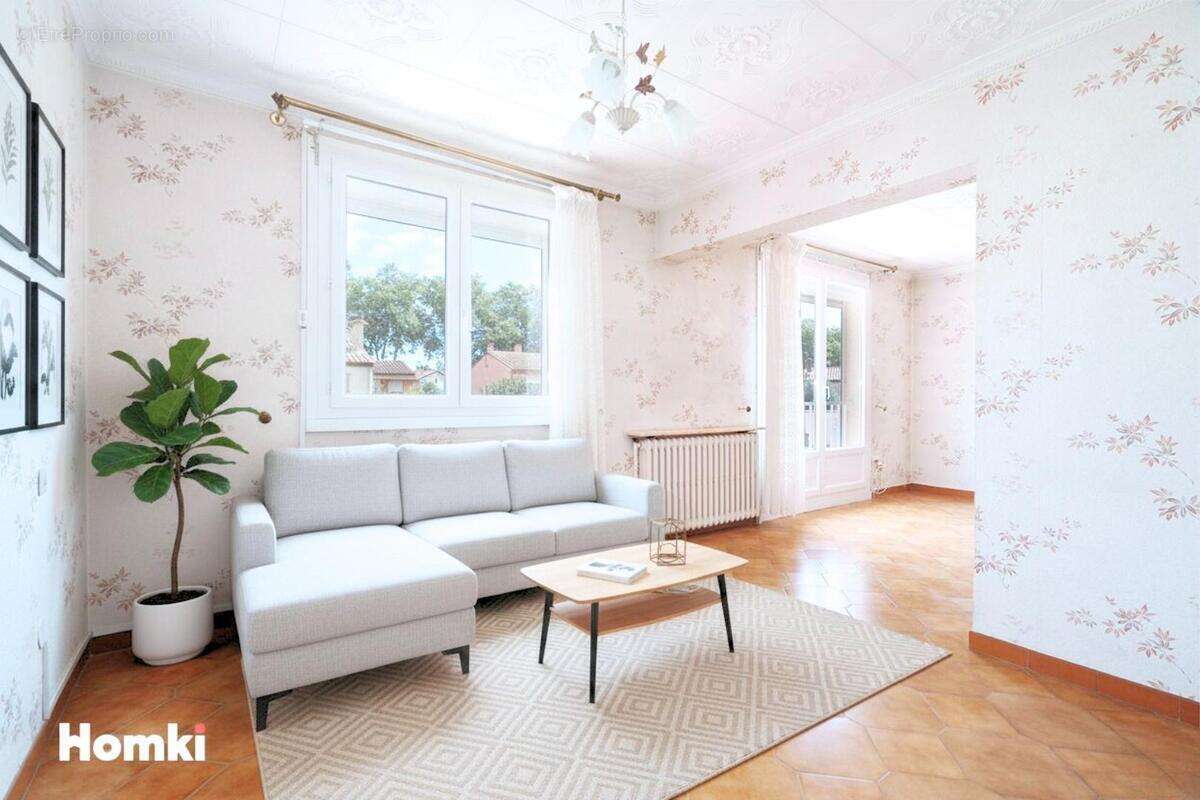 Maison à VILLENEUVE-LES-BEZIERS