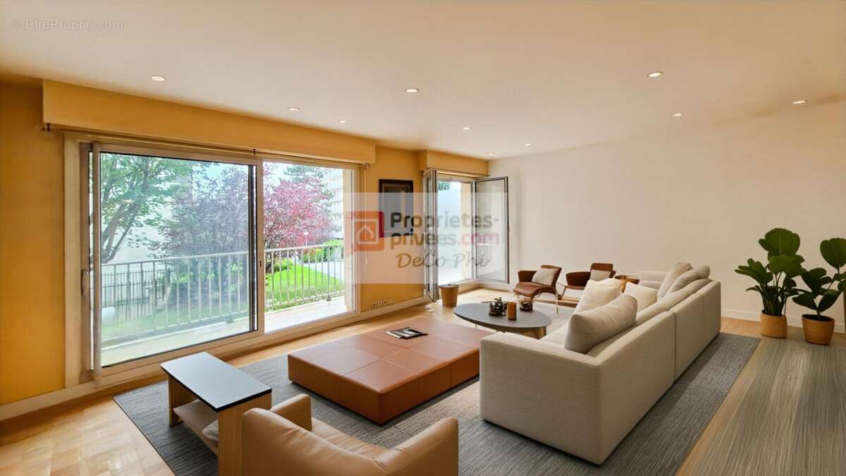 Appartement à VERSAILLES