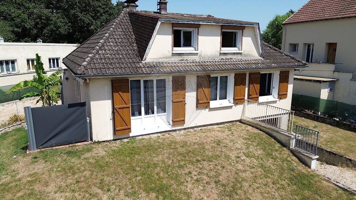 Maison à SENS