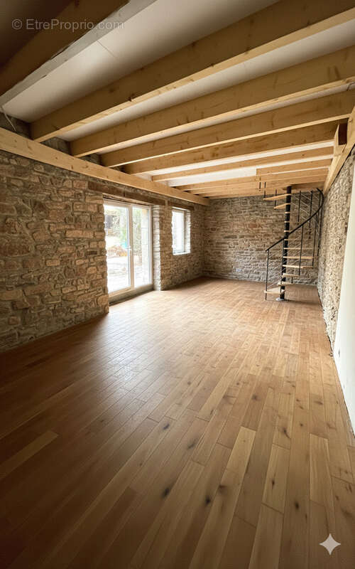 Maison à VIF