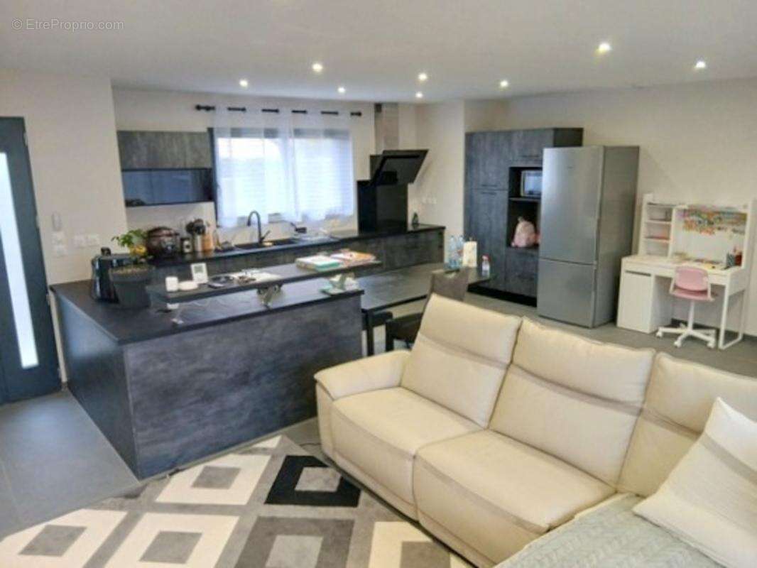 Maison à vendre 5 pièces AVERMES (03) - photo 3