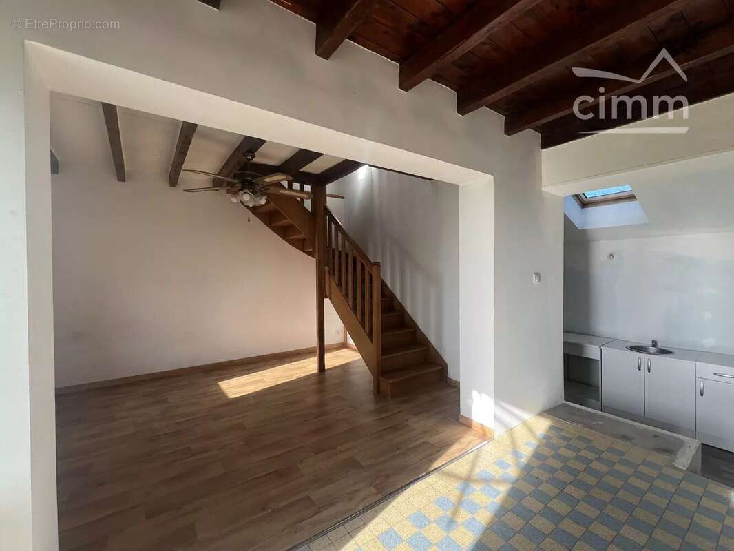 Maison à SALIGNY-SUR-ROUDON